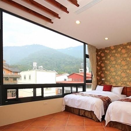 Shi Su Wan Jia Homestay I Nantou エクステリア 写真